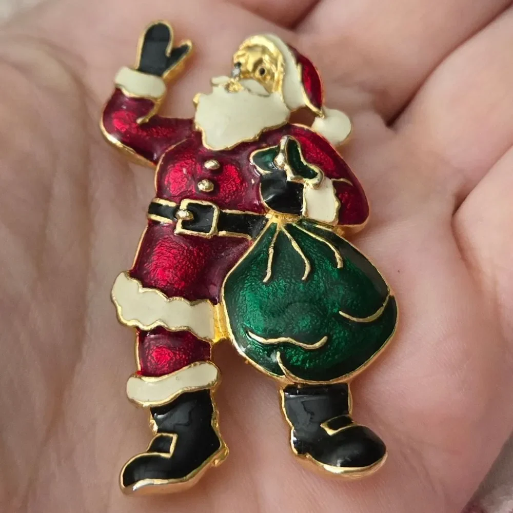 🎄🛍❤️ VINTAGE Festive CHRISTMAS Santa Claus Brooch